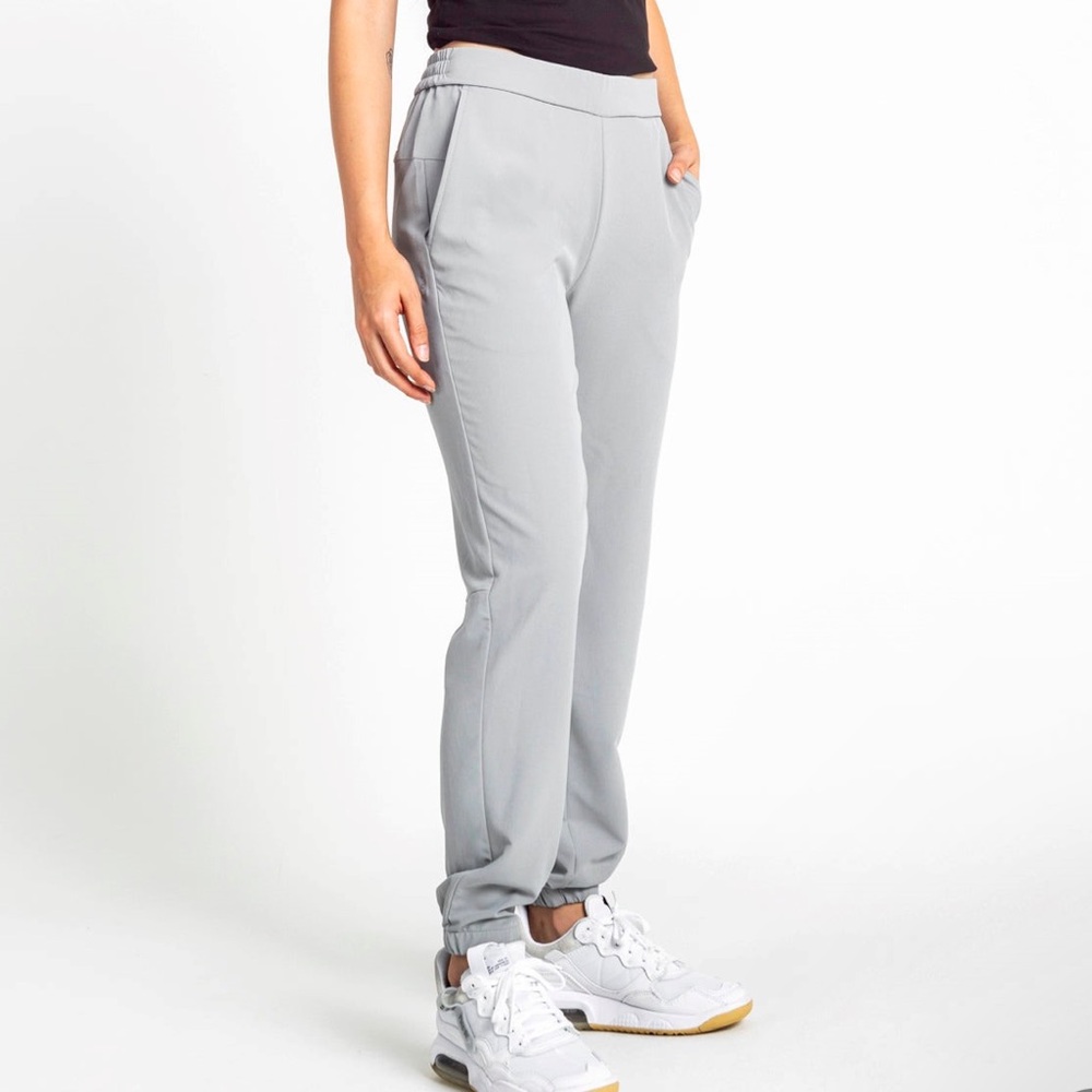 NWT TROOP Women’s Elevate Jogger M Slate Grey